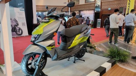 Suzuki Avenis 125 2026 diluncurkan, skutik sporty irit bensin siap lawan Vario dan FreeGo 63635f2f2344b Suzuki Avenis 125 1265 711