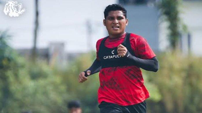 Daftar 23 Pemain Arema FC Hadapi Bali United: 3 Pemain Absen, Johan Farizi Kembali Aa1twywa