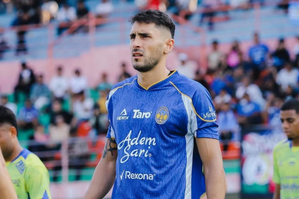 Franco Ramos Absen, Lini Belakang PSIM Yogyakarta Kehilangan Pemain Utama saat Lawan Persebaya Surabaya Aa1uhcd8
