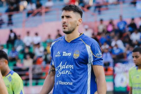 Franco Ramos Absen, Lini Belakang PSIM Yogyakarta Kehilangan Pemain Utama saat Lawan Persebaya Surabaya Aa1uhcd8
