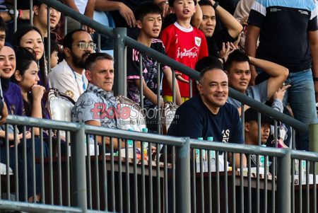 Respons Tak Terduga John Herdman Setelah Pantau Dua Pertandingan Super League 2025/2026 Aa1uteec