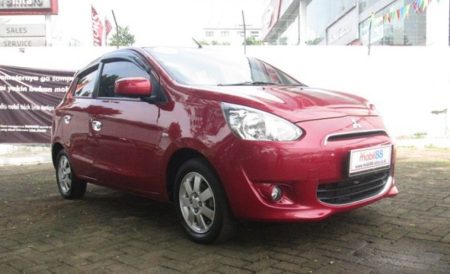 Mobil bekas Rp 100 jutaan, harga Mitsubishi Mirage 2014 ini masih segini Aa1utvyz