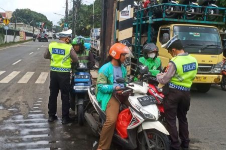 Kisah Pemotor Lawan Arah di Lebak Bulus: Dari Marah ke Menyesal Aa1uuw2p