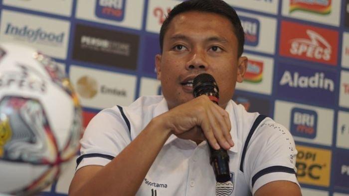 Persib Bandung Kehilangan William? Sosok Bintang Baru Disebut Sepakat ke Persik Kediri Dedi Kusnandar Gelandang Persib
