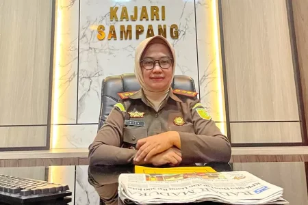 Kajari Sampang Fadilah Helmi Dibawa Kejaksaan Agung, Hartanya Rp11 Miliar F Features Kejari Bai 1 4270062263