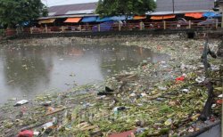 Sungai Penuh Sampah 20170710 174403