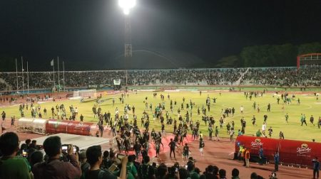 54700 Bonek Suporter Persebaya Surabaya Ngamuk Di Sidoarjo