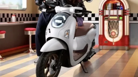 Honda Revo X 2026 Tantang Skutik, Harga Rp20 Jutaan Membuat Terkejut! 717740333
