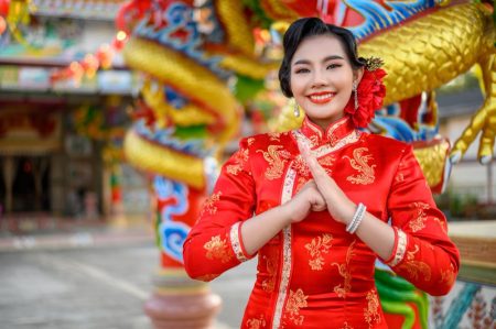 Tips liburan dan belanja nyaman saat Imlek 2026, aman dan hemat di perjalanan