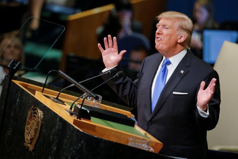 Baru Sehari Umumkan, Trump Naikkan Tarif Jadi 15 Persen