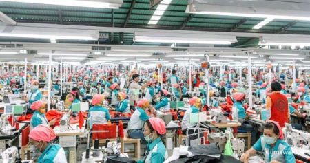 Catatan Industri Tekstil dan Sepatu Menjelang Kesepakatan Tarif AS-RI