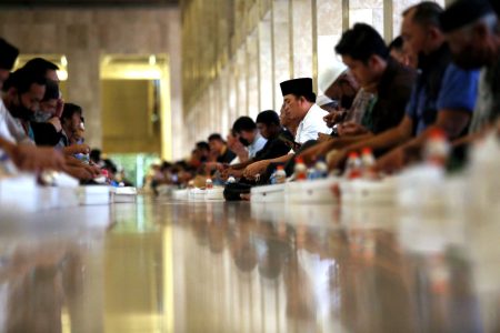 Jadwal Berbuka Puasa Kaltim 23 Februari, Waktu Magrib Balikpapan dan Mahulu Berubah