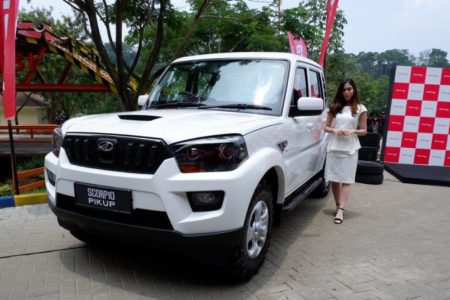 Kekacauan Penolakan Impor 105.000 Pikap India