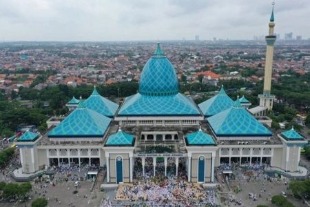 Jadwal Salat dan Imsak 30 Hari Ramadhan 2026 di Surabaya