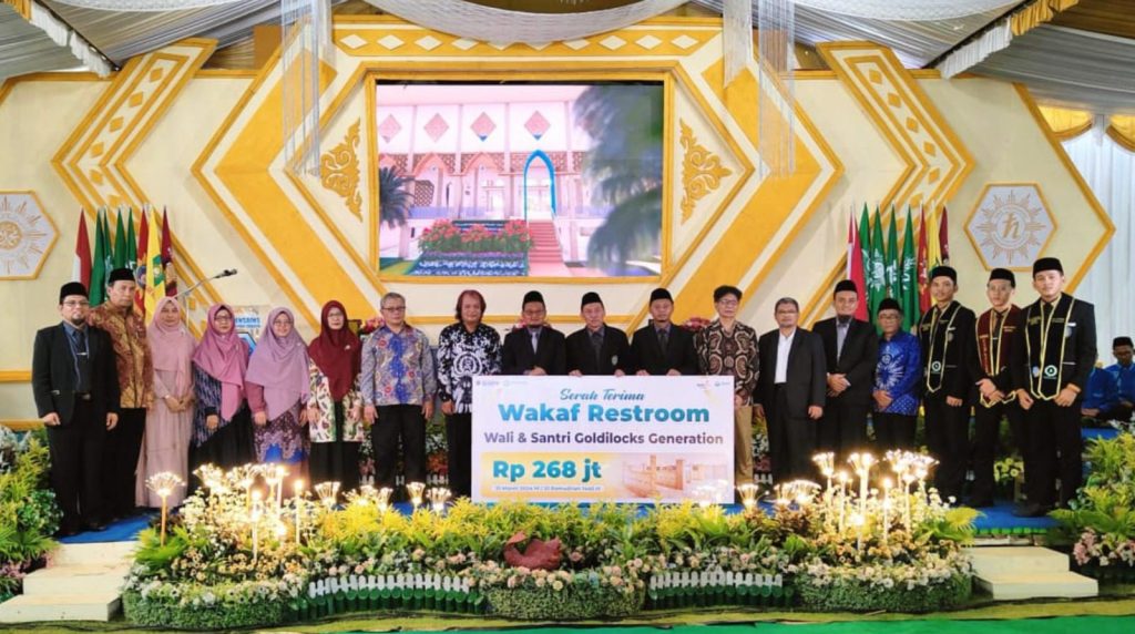 Ketua MPR Kunjungi Ponpes Asshiddiqiyah, Ajak Santri Kembangkan Ilmu ke Perguruan Tinggi