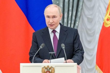 Perjanjian nuklir AS-Rusia berakhir, perang senjata mengancam? Aa1tofl6