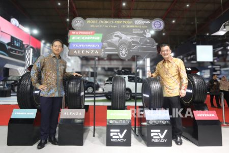 Bridgestone Rayakan 50 Tahun, Kembali Hadir di IIMS 2026 sebagai Partner Ban Resmi Aa1viytk