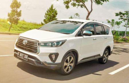 Harga Mobil Bekas Innova Venturer Diesel 2022, Cukup Dijakankan Aa1vml8c