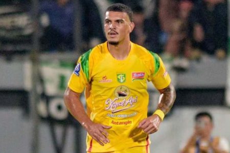 Gustavo Fernandes Bersuara! Debut Mengesankan Persebaya Surabaya di Gianyar Aa1vu0jx