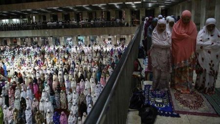 Niat Salat Sunnah Badiyah Isya Sebelum Tarawih Ramadan Lengkap dengan Tata Cara