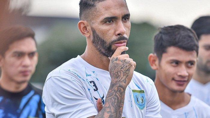 Momentum Jawab Kritik Bernardo Tavares! Kapten Persebaya Bruno Moreira Jadi Pemain Favorit Penggemar APPI