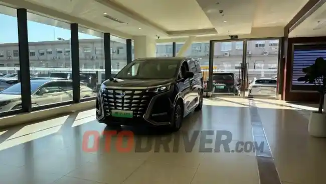 Denza B5 Hadir di Indonesia: SUV Plug-in Hybrid Premium yang Akan Mengguncang Pasar Otomotif 2026