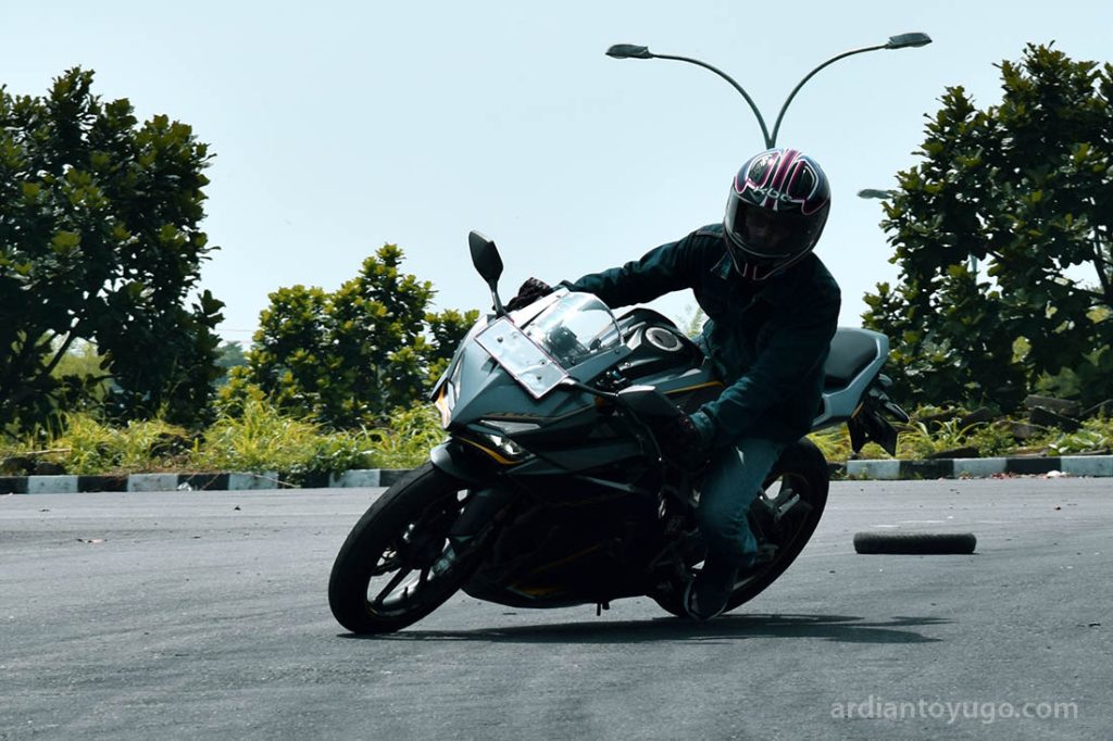 Kelebihan Dan Kekurangan Honda Cbr 250rr
