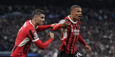 Bola Terpopuler: AC Milan Dapat Untung Besar dari Penjualan Bintang – Beban Berat Jay Idjez di Sassuolo