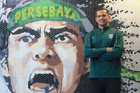 280 Umpan Silang! Persebaya Surabaya Jadikan Leo Lelis Striker Dadakan di Era Tavares