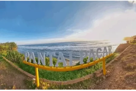 Pantai Pacar Di Jls Tulungagung 329789255