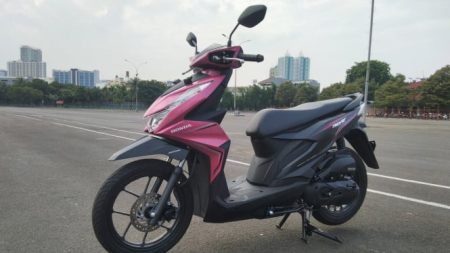 Honda PCX 2026 Unggul, Honda Beat Kehilangan Peminat!