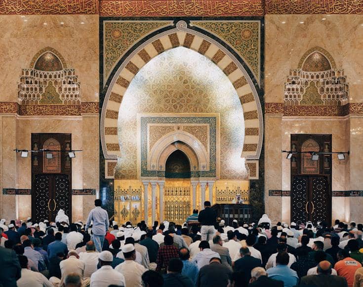 5 Ide Penuh Makna untuk Mendekatkan Diri kepada Allah