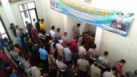 Naskah Khutbah Jumat 27 Maret 2026: 3 Golongan Manusia yang Pergi Setelah Ramadan