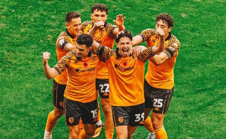 Prediksi Skor Wrexham vs Hull City: Head-to-Head dan Statistik EFL Championship
