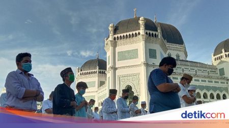 Subhanallah, Walhamdulillah, Takbir Salat Idul Fitri: Berapa Kali?