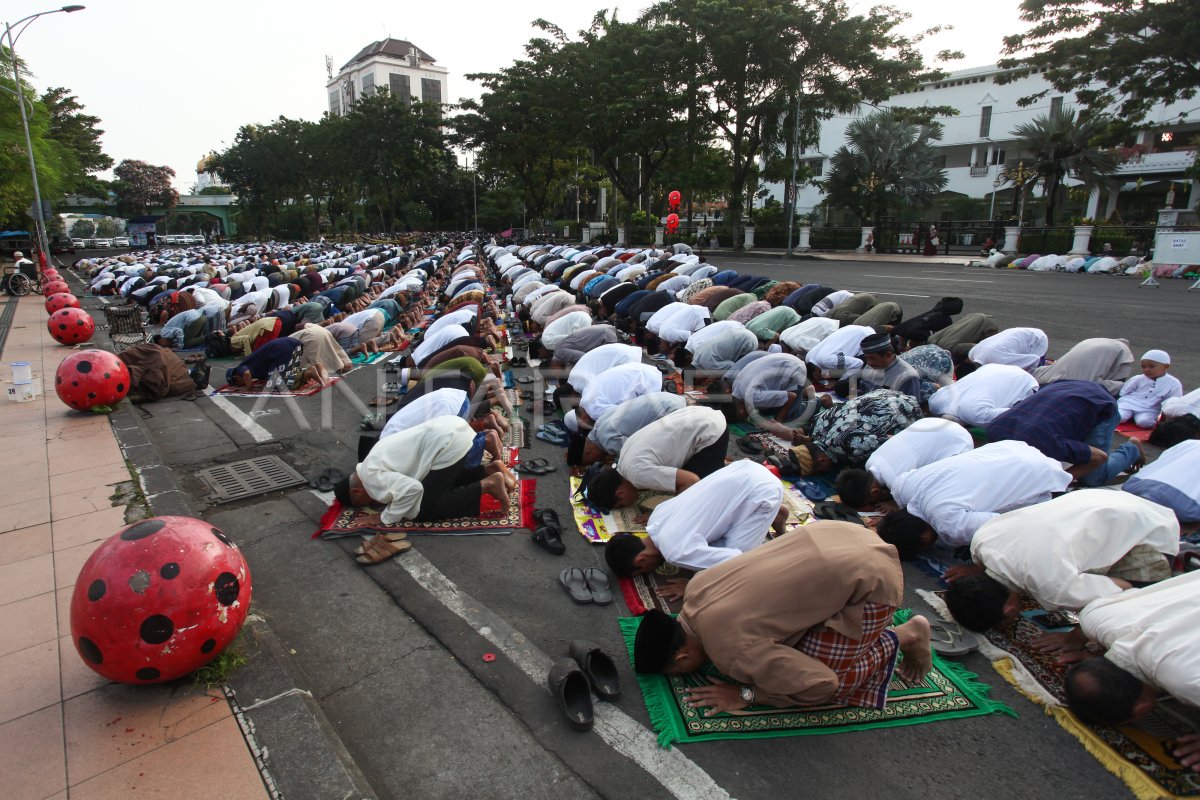 Daftar 104 Tempat Salat Idul Fitri 2026 Muhammadiyah di Surabaya dengan ...