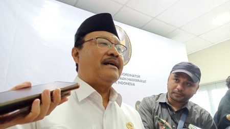 Mensos Gus Ipul Sosialisasi Data Nasional dan Sekolah Rakyat di Gresik