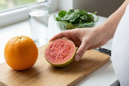 7 Bahan Alami Jambu Biji untuk Kesehatan Ibu Hamil, Cegah Anemia