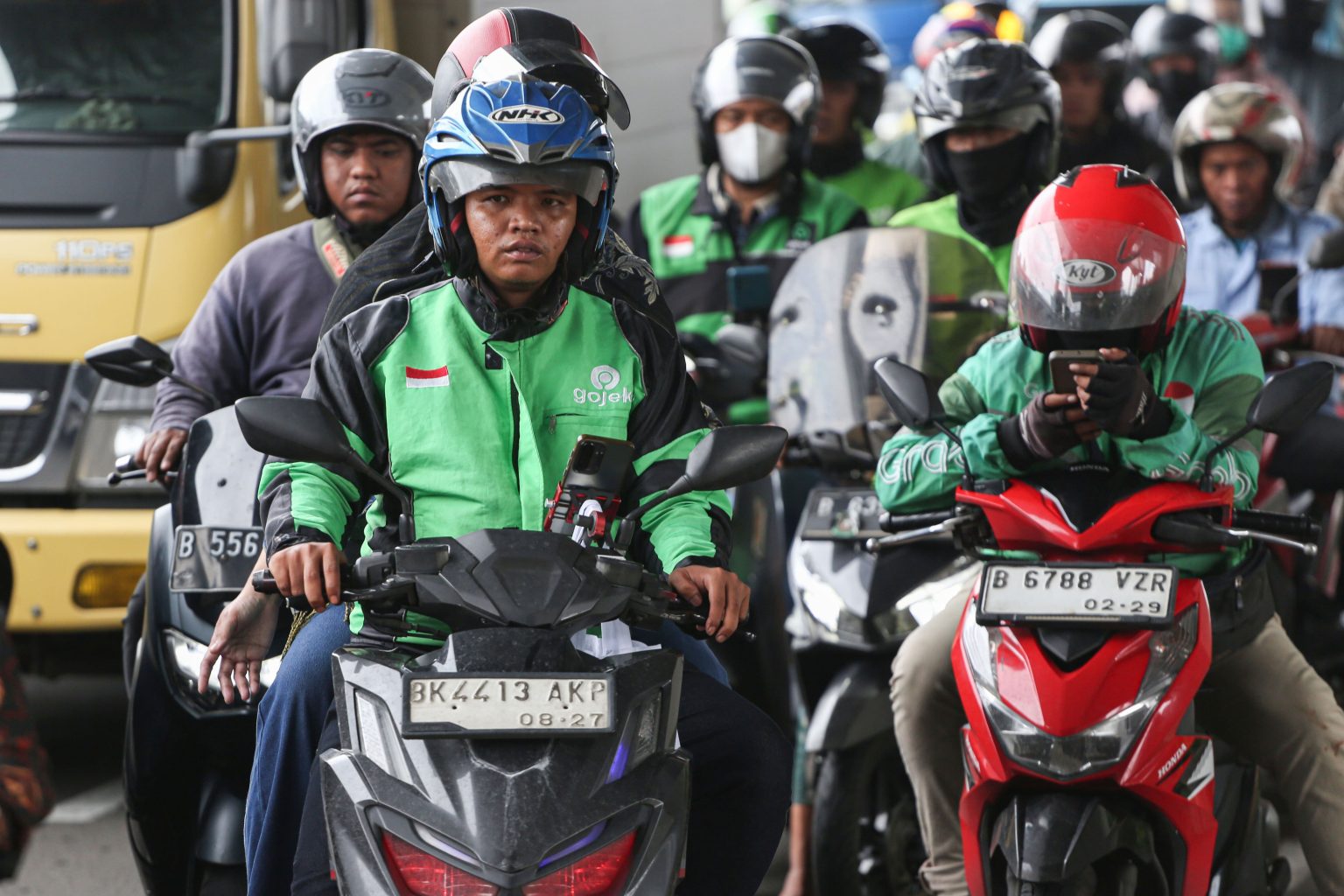 Perpres Ojol Tertunda, Menhub Buka Peluang Revisi UU LLAJ