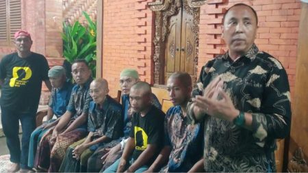 Imam Warga Lamongan yang Mengharukan, Kini Punya Tabungan Rp 50 Juta