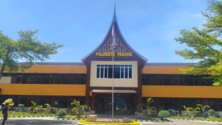 Tiga Berita Terpopuler Padang: Pengamen Tewas Usai Diamankan Satpol PP dan Kebakaran Minimarket