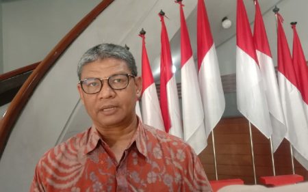 5 Berita Terpopuler: PHK Massal dan Pemotongan Tukin PPPK Mengancam, Jawaban Tegas Waka BKN