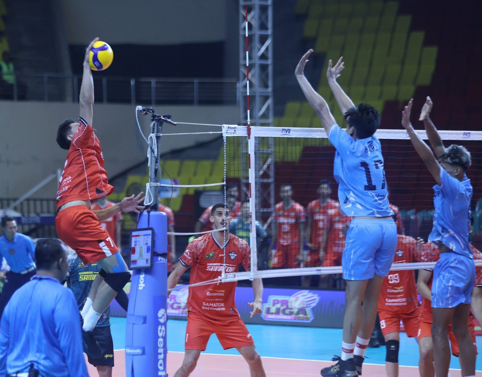Surabaya Samator bangkit, Garuda Jaya takluk