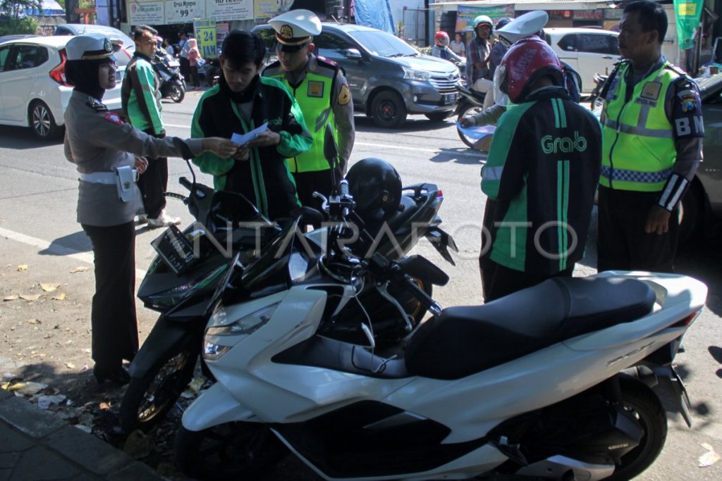 Polrestabes Surabaya Perketat Penertiban Jukir Liar, Dukung Parkir Digital