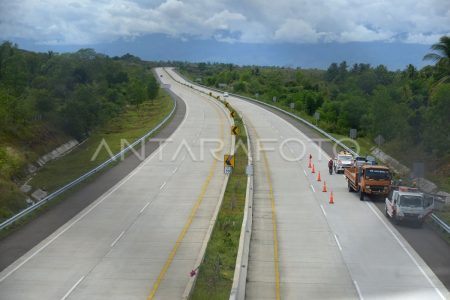 Menikmati Jalan Tol Sibanceh Saat Lebaran