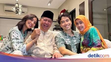 Ayah Vidi Aldiano Menolak Komentari Sheila Dara untuk Jaga Perasaan