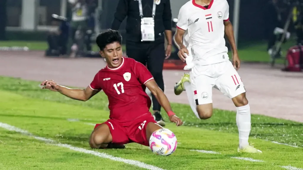 Rumor Panas! Mufli Hidayat Diburu Persebaya, PSM Makassar Siap Lepas Kontrak Muda