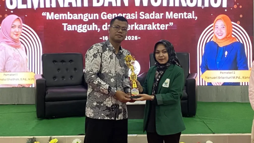 Juara UNUGIRI! Mahasiswa UNUSA Kembangkan Chatbot Kesehatan Mental Berbasis Spiritualitas