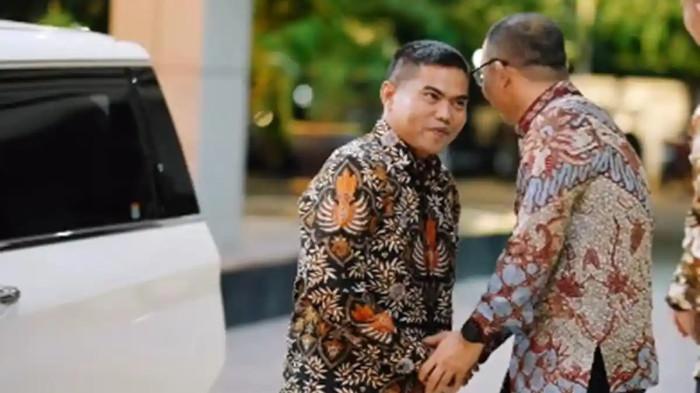 M Suryo, Bos Rokok HS, Diancam KPK dalam Kasus Suap Bea Cukai