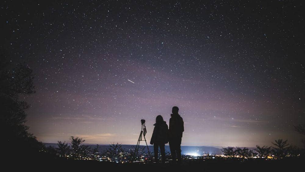 Fakta Bulan Biru Mei 2026, Hiasi Langit Akhir Bulan Ini